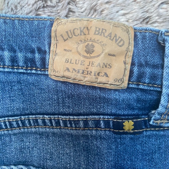 Lucky Brand Denim Shorts Size 12 - The Roll Up - Picture 3 of 14